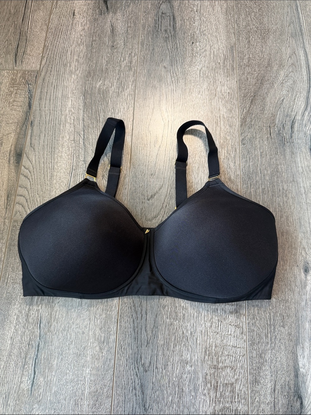 Wacoal Black Smooth Molded Everyday Bra with Gold Accent
